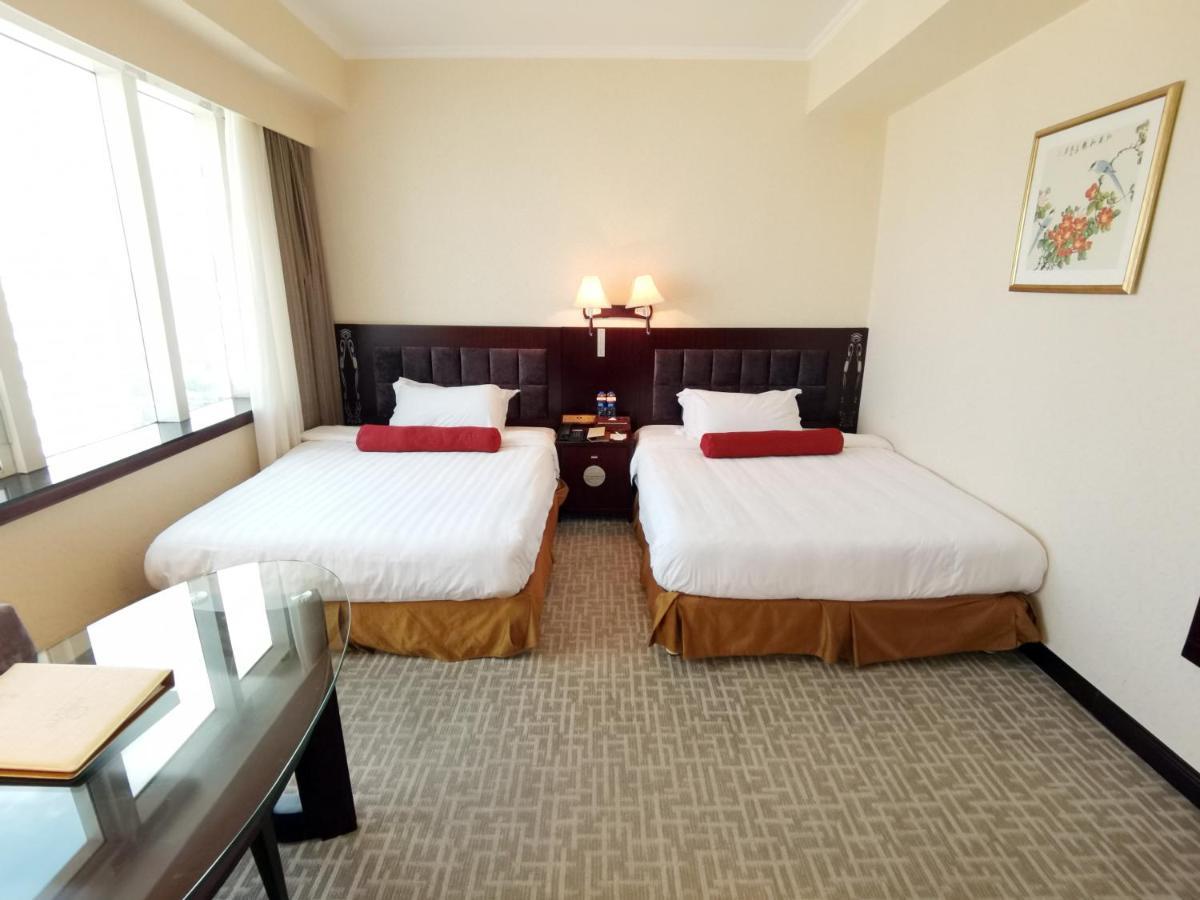 Majestic Hotel Guangzhou Exterior photo