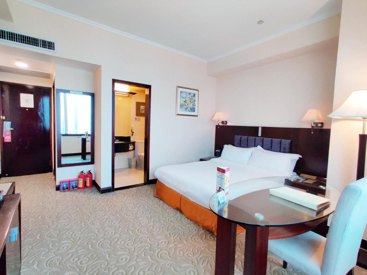 Majestic Hotel Guangzhou Exterior photo