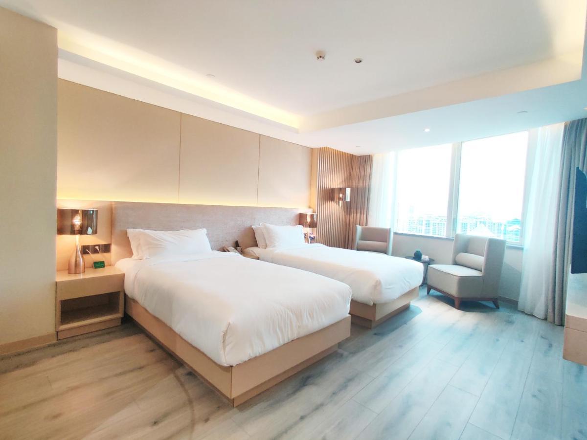 Majestic Hotel Guangzhou Exterior photo