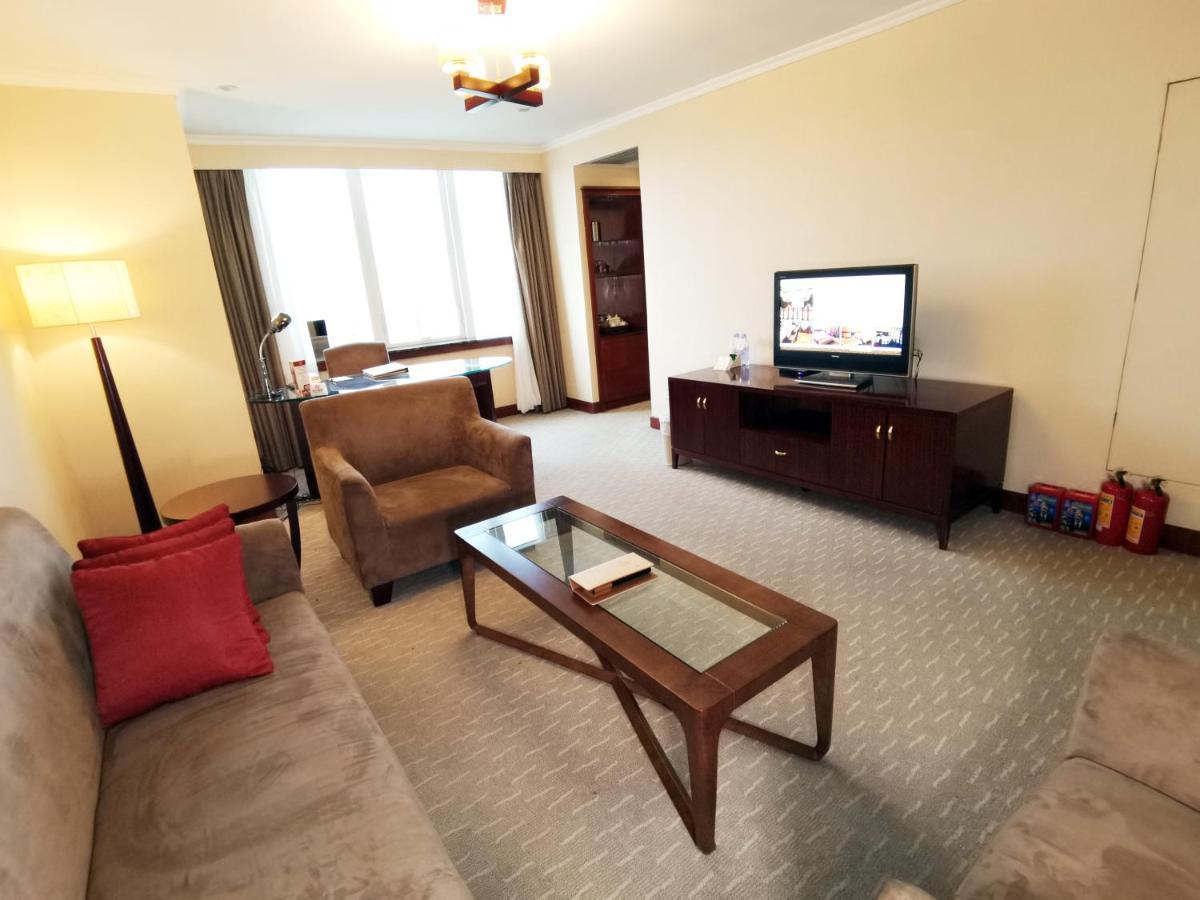 Majestic Hotel Guangzhou Exterior photo