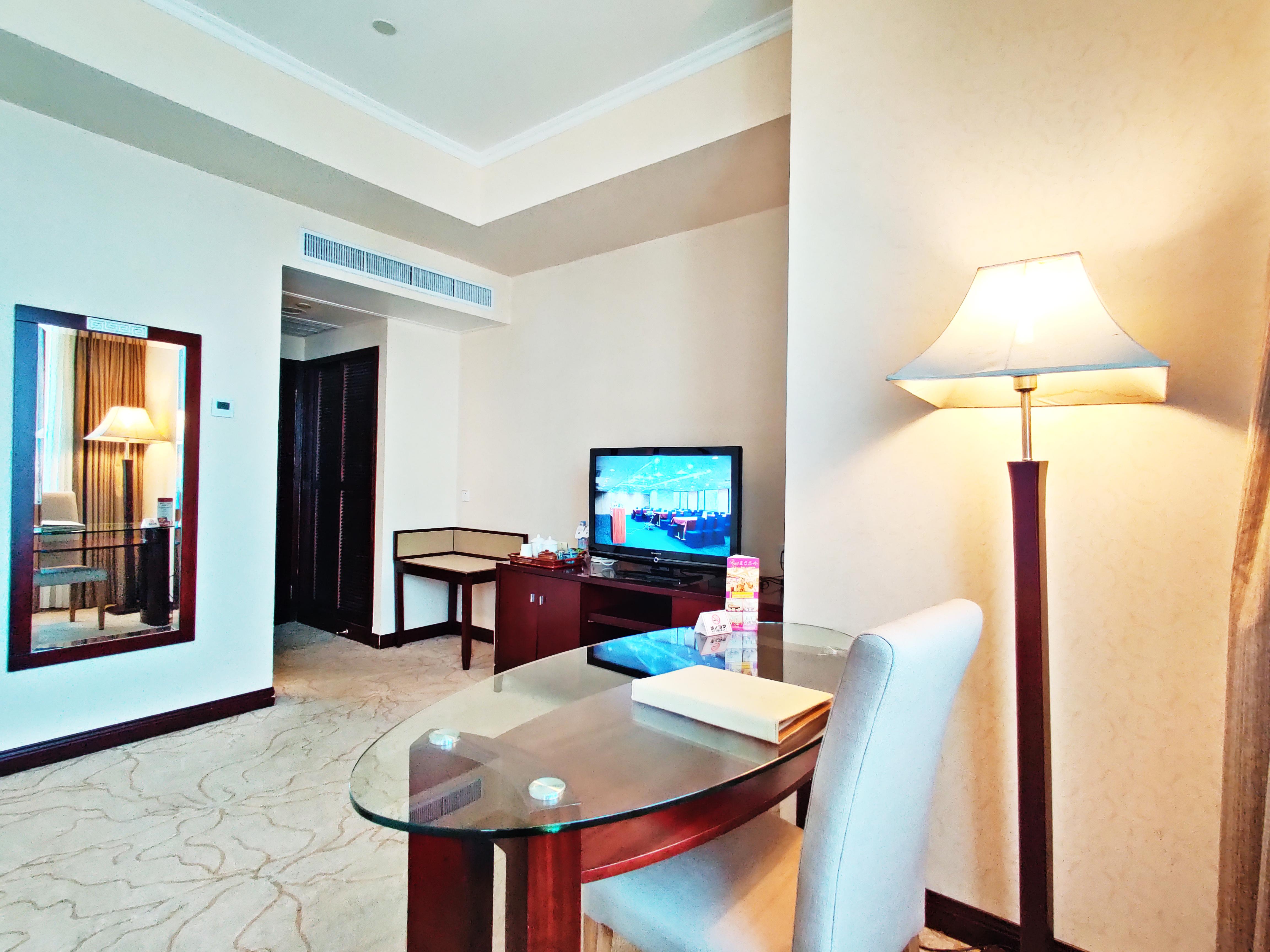 Majestic Hotel Guangzhou Exterior photo