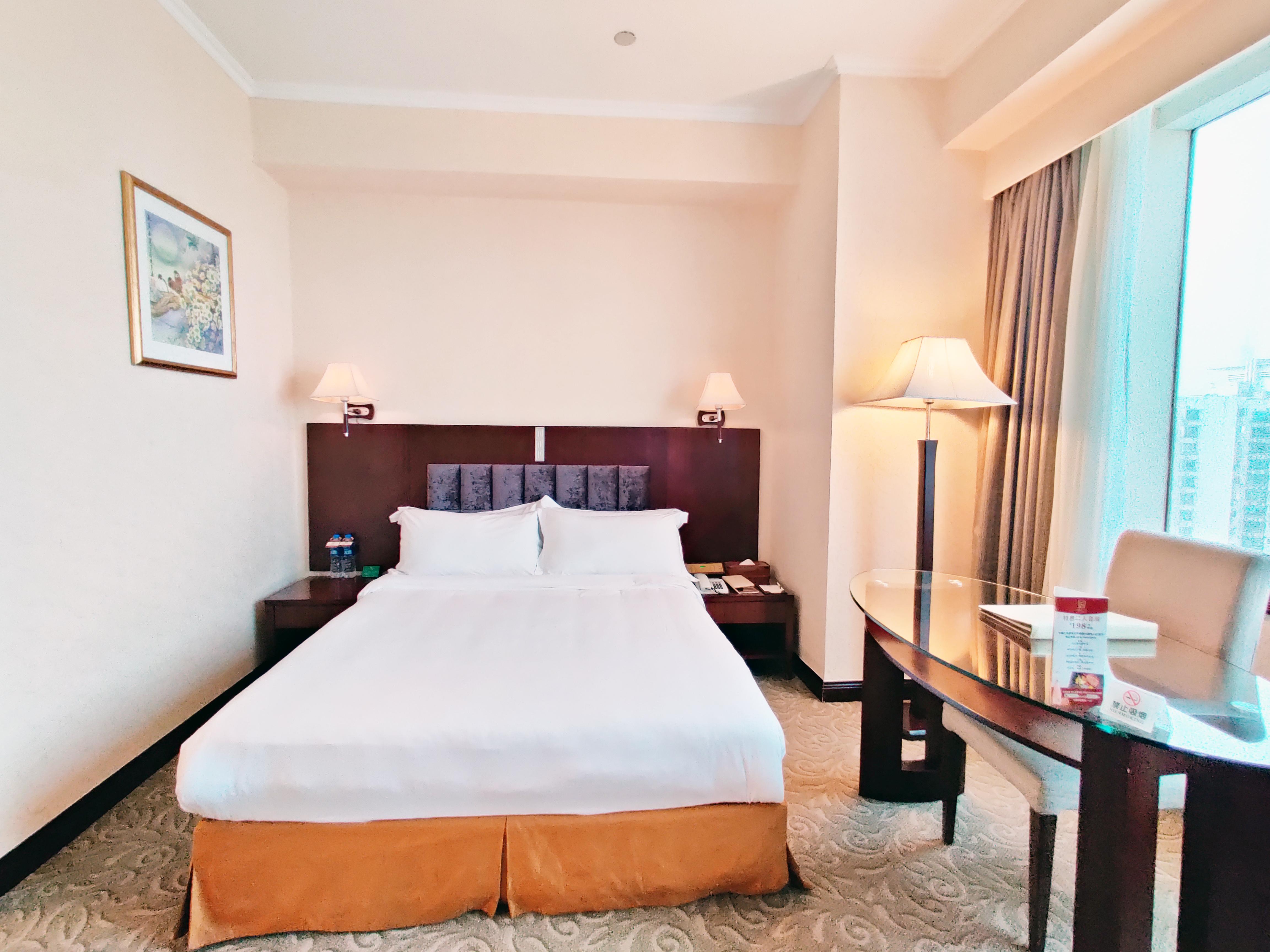 Majestic Hotel Guangzhou Exterior photo
