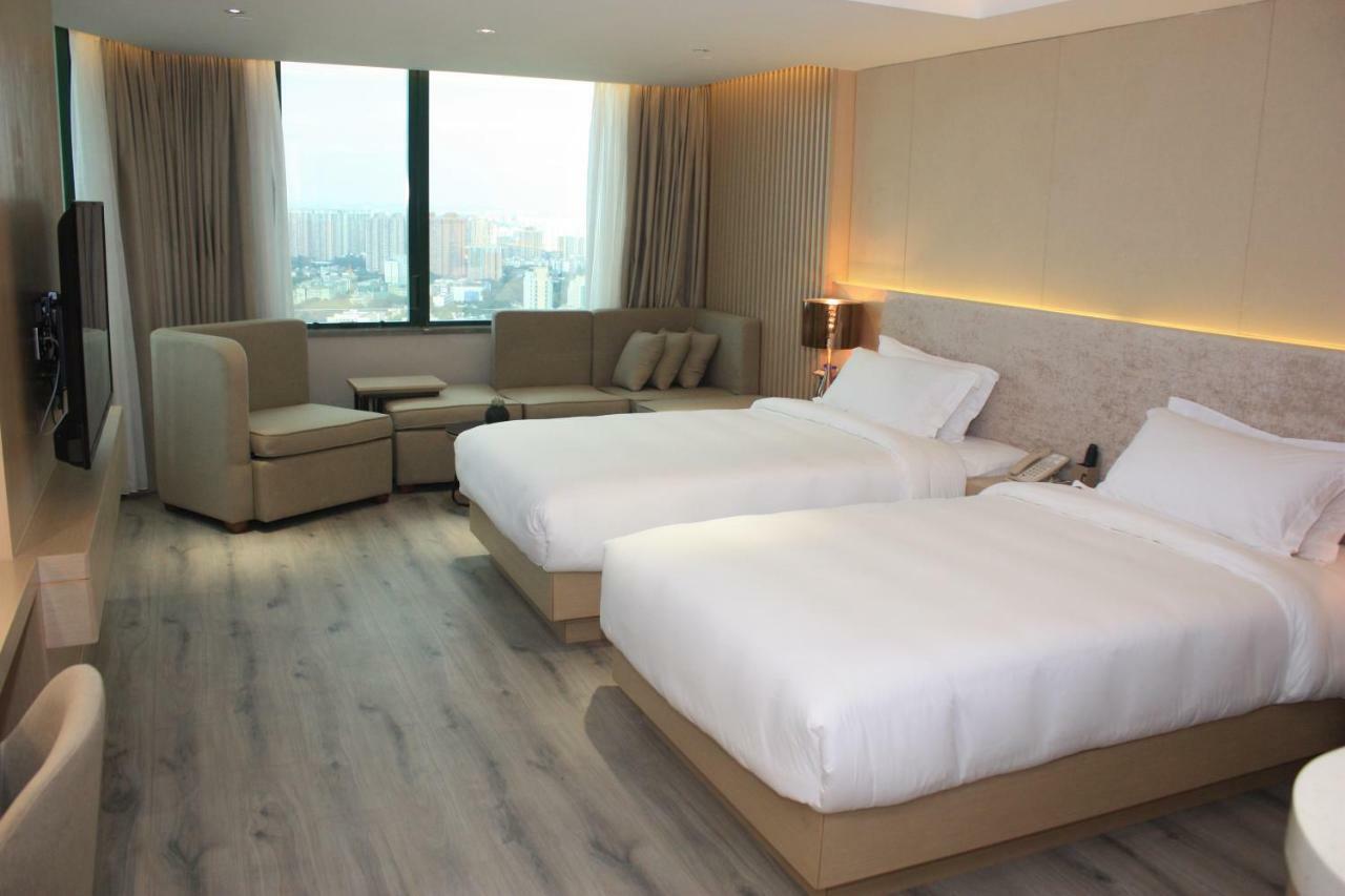 Majestic Hotel Guangzhou Exterior photo